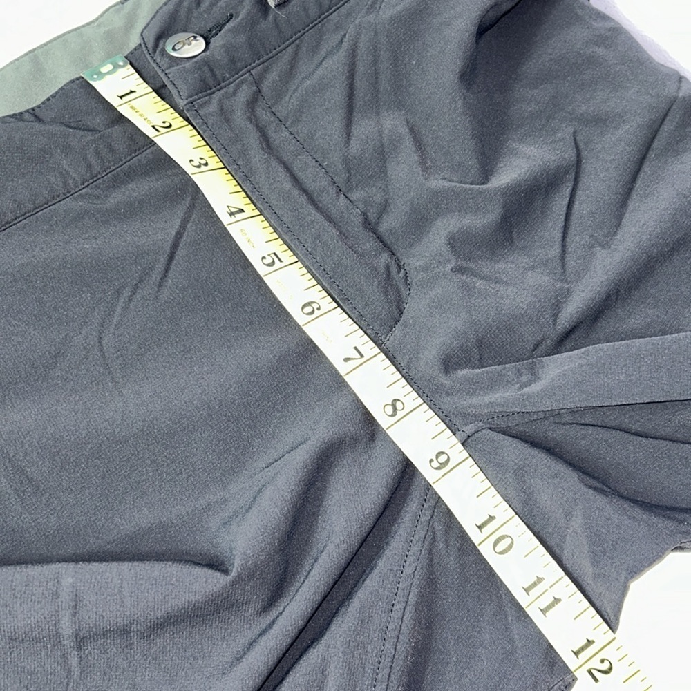 Women’s Black Straight-Leg Pants - Picture 12 of 13